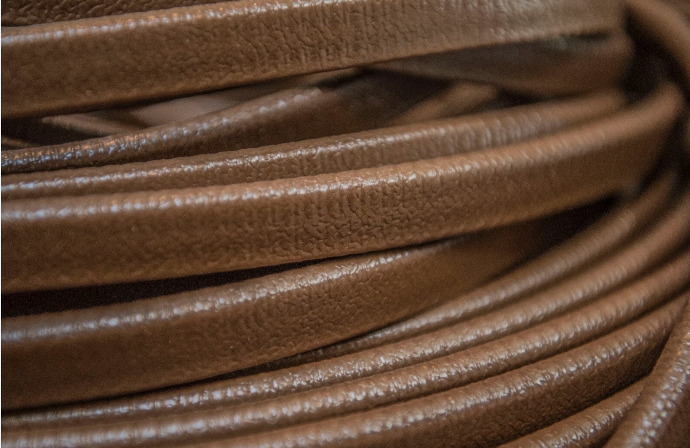 HOLDEN DOOR TRIM PINCHWELD OLD STYLE BROWN LX LH LC LJ UC TORANA 2 DOORS