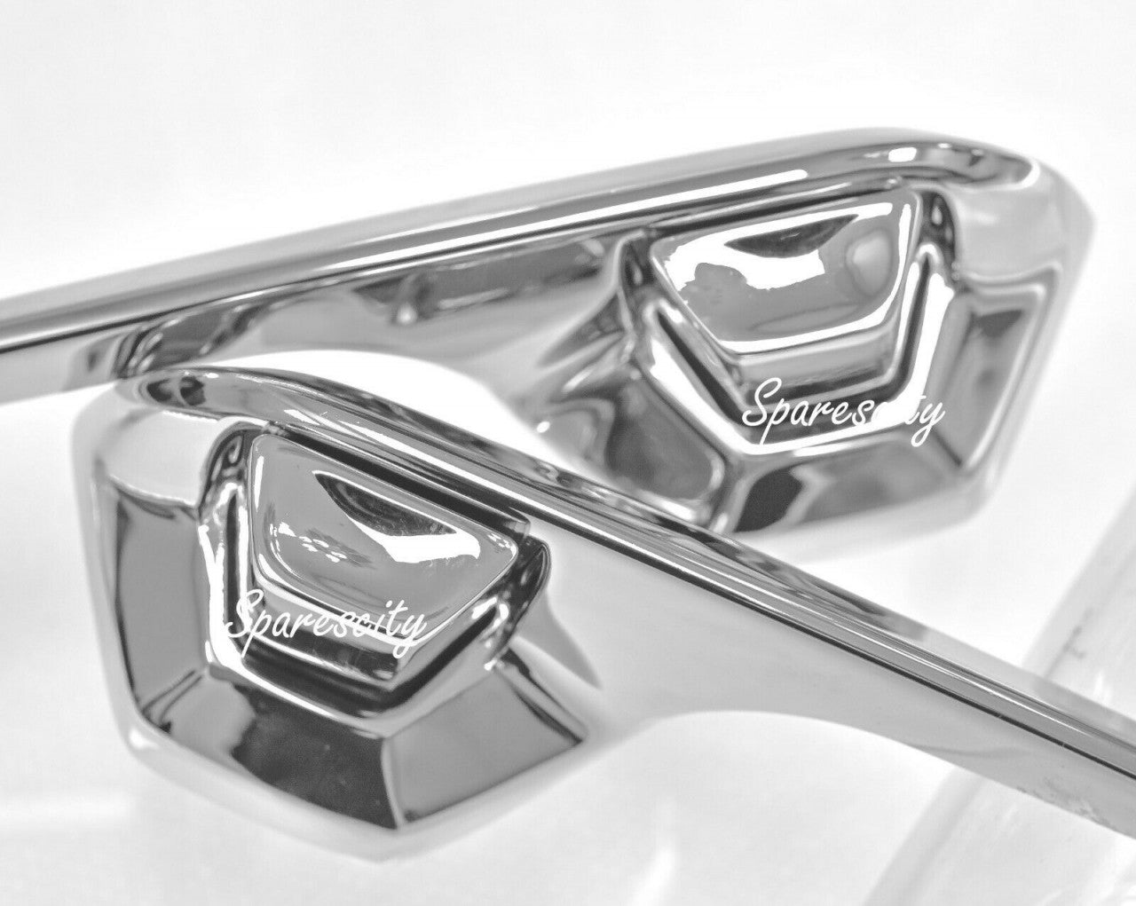 HOLDEN HD HR HK HT HG OUTER CHROME DOOR HANDLE SET 2 (PAIR) FRONT OR REAR SEDAN WAGON UTE MONARO N E W