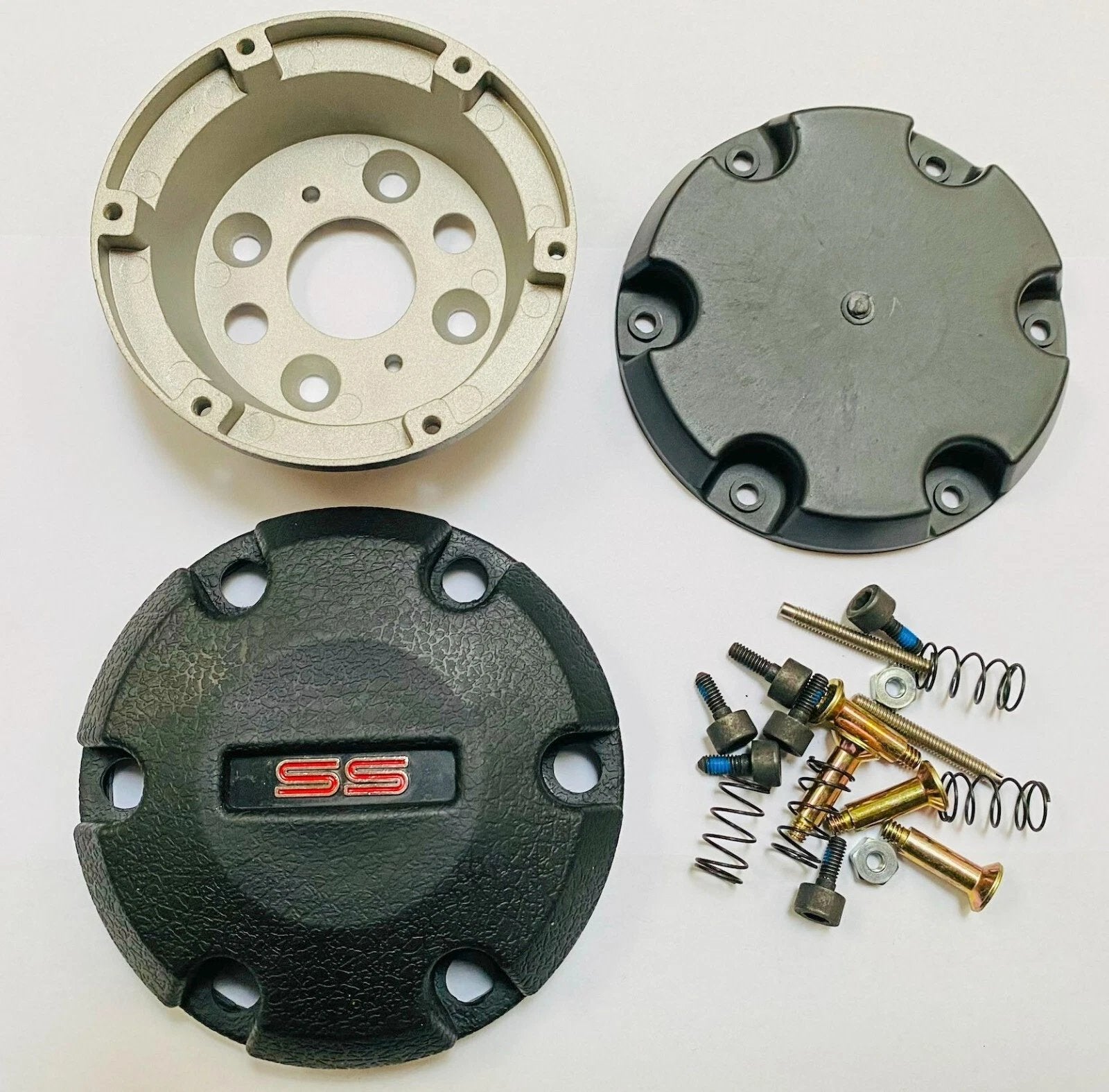 Horn Cap Assembly for Genuine Steering Wheel Holden HQ HJ HX HZ Torana SS + Small Parts Kit